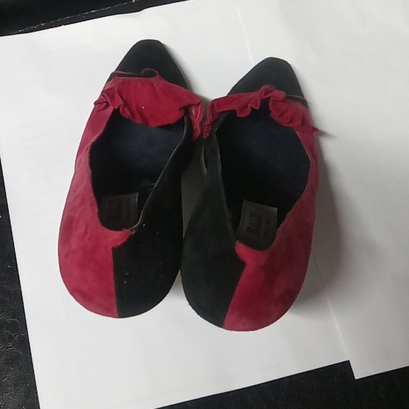 Bally Women's Red and Black Heels - Picture 4 of 7